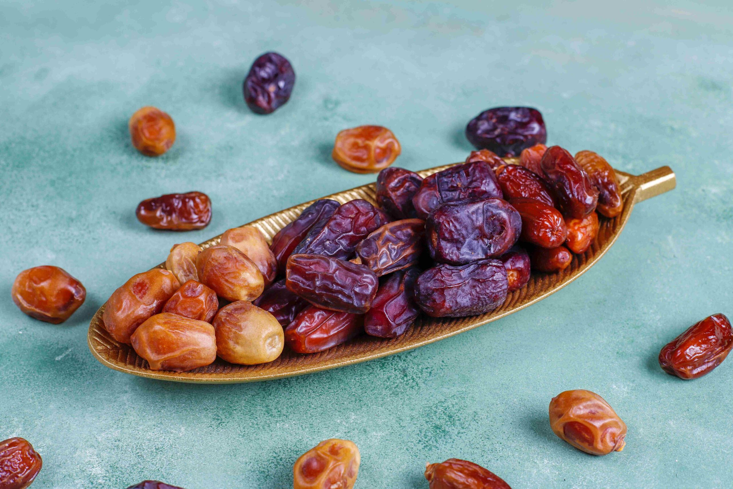 various-dried-dates-kurma1